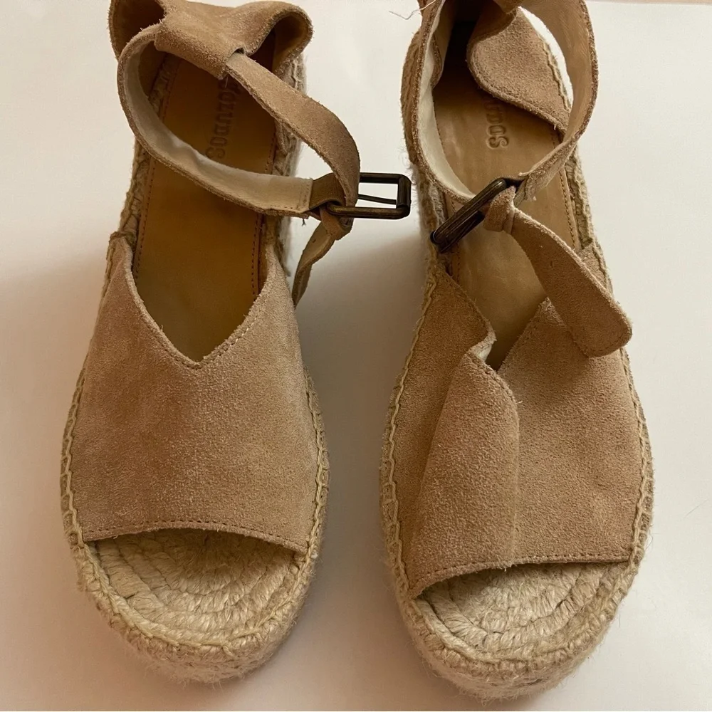 New Soludos Suede Beige Espadrille Wedge Sandals Boho Resortwear Vacation